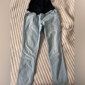 Light wash maternity skinny jeans